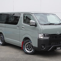 6995【新型】9型ハイエース スーパーGL  2WD 2,800cc (ディーゼル) 5人乗車 20kmのサムネイル