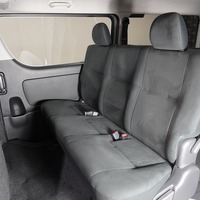 6990 令和8年式 ハイエース スーパーGL   2WD 2,800cc (ディーゼル車)  2/5人乗車 100km 車検:令和10年8月10日のサムネイル