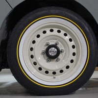 6990 令和8年式 ハイエース スーパーGL   2WD 2,800cc (ディーゼル車)  2/5人乗車 100km 車検:令和10年8月10日のサムネイル