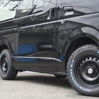 6337 令和8年式 ハイエース DX  2WD 2,000cc (ガソリン車)  3/6人乗車 130km 車検:令和10年7月13日のサムネイル