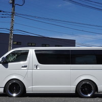 6941　オリジナルPKG　ハイエース　スーパーGL　2WD　2800cc　ディーゼル車　5人乗りのサムネイル