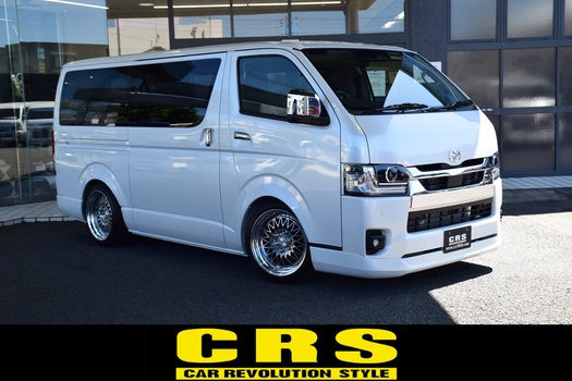 6917　9型ハイエースバン スーパーGL 2WD 2800cc ディーゼル 2/5人乗りのサムネイル