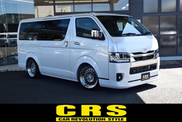 6917　9型ハイエースバン スーパーGL 2WD 2800cc ディーゼル 2/5人乗りのサムネイル