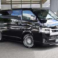 6819　9型ハイエースバン DX GLパッケージ ディーゼル車 2WD 2,800cc 3/6人乗りのサムネイル