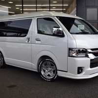 7107　登録済未使用車 9型ハイエースバン ワイドボディ DARK PRIMEⅡ 2,800cc(ディーゼル車) 2WD 2/5人乗車のサムネイル