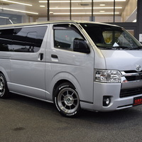 7034　令和2年式 ハイエースバン DX-GLパッケージ 2WD 2,000cc(ガソリン車) 3/6人乗車 11.4万kmのサムネイル