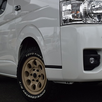 7082　令和7年式 ハイエースワゴンGL ベッドキットⅤ架装 4WD 2,700cc(ガソリン車) 10人乗車 0.5万kmのサムネイル