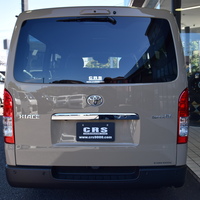 6956　9型ハイエースバン スーパーGL アースカラーパッケージ 2WD 2,800cc ディーゼル 2/5人乗りのサムネイル