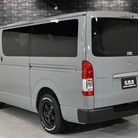 6989 9型ハイエース スーパーGL   2WD 2,800CC ディーゼル車 4ナンバー 2/5人乗りのサムネイル