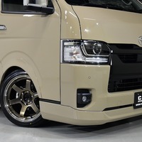 6955 9型ハイエース スーパーGL   2WD 2,800CC ディーゼル車 1ナンバー 2/5人乗りのサムネイル