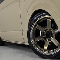 6955 9型ハイエース スーパーGL   2WD 2,800CC ディーゼル車 1ナンバー 2/5人乗りのサムネイル