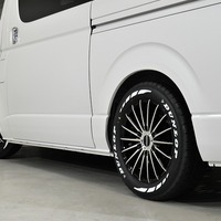6936 9型ハイエース スーパーGL   2WD 2,800CC ディーゼル車 4ナンバー 2/5人乗りのサムネイル