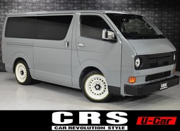 6990 令和8年式 ハイエース スーパーGL   2WD 2,800cc (ディーゼル車)  2/5人乗車 100km 車検:令和10年8月10日