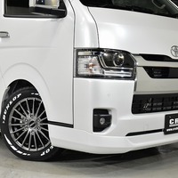 6935 9型ハイエース スーパーGL   2WD 2,800CC ディーゼル車 4ナンバー 2/5人乗りのサムネイル