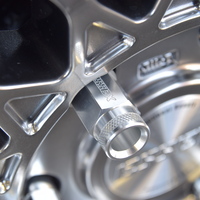 6917　9型ハイエースバン スーパーGL 2WD 2800cc ディーゼル 2/5人乗りのサムネイル