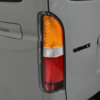 6990 令和8年式 ハイエース スーパーGL   2WD 2,800cc (ディーゼル車)  2/5人乗車 100km 車検:令和10年8月10日のサムネイル