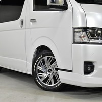 6937 9型ハイエース スーパーGL   2WD 2,800CC ディーゼル車 4ナンバー 2/5人乗りのサムネイル