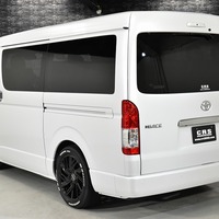 6446 9型ハイエース ワゴンGL  ベッドキットⅤ Type.Ⅱ 2WD 2,700CC ガソリン車 3ナンバー 10人乗りのサムネイル