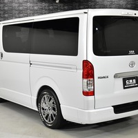 6937 9型ハイエース スーパーGL   2WD 2,800CC ディーゼル車 4ナンバー 2/5人乗りのサムネイル