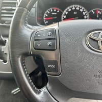 7043.平成30年式 レジアスエース スーパーGL ダークプライム 2WD 2,800cc ディーゼル車 走行14.9万キロ 検査1年付きのサムネイル