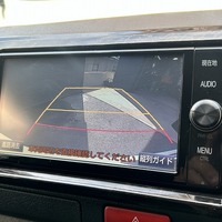 7043.平成30年式 レジアスエース スーパーGL ダークプライム 2WD 2,800cc ディーゼル車 走行14.9万キロ 検査1年付きのサムネイル