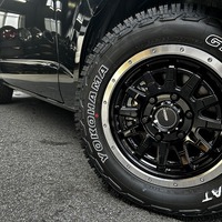 6813.令和8年式 ハイエースバン DX 2WD 2,800cc ディーゼル車 走行5キロ 新車未登録のサムネイル