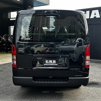 6813.令和8年式 ハイエースバン DX 2WD 2,800cc ディーゼル車 走行5キロ 新車未登録のサムネイル