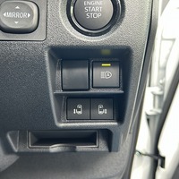 6945.令和8年式 9型ハイエースバン スーパーGL 2WD 2,800cc ディーゼル車 走行6キロ 新車未登録のサムネイル
