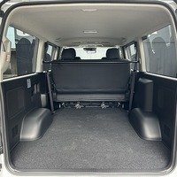 6945.令和8年式 9型ハイエースバン スーパーGL 2WD 2,800cc ディーゼル車 走行6キロ 新車未登録のサムネイル