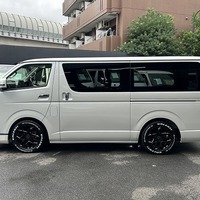 6946.令和8年式 9型ハイエースバン スーパーGL 2WD 2,800cc ディーゼル車 走行9キロ 新車未登録のサムネイル