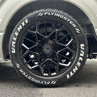 6946.令和8年式 9型ハイエースバン スーパーGL 2WD 2,800cc ディーゼル車 走行9キロ 新車未登録のサムネイル