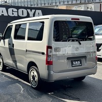 6376.令和8年式 タウンエースバン GL 寒冷地仕様 2WD 1,500cc ガソリン車 走行14キロ 新車未登録のサムネイル