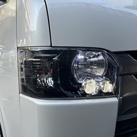 7118.平成30年式 ハイエース スーパーGL 2WD 2,800cc ディーゼル車 走行7.2万キロ 検査1年付きのサムネイル