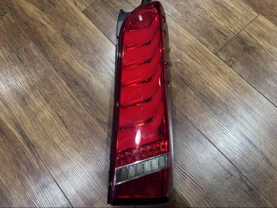 【CRS 名古屋】Ｎ0013アウトレット商品　VALENTI　テールランプ　ULTRAΣ　展示車外し新古品