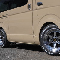 6957　オリジナルPKG　ハイエース　スーパーGL　2WD　2800cc　ディーゼル車　5人乗りのサムネイル