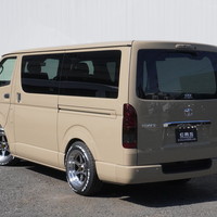 6957　オリジナルPKG　ハイエース　スーパーGL　2WD　2800cc　ディーゼル車　5人乗りのサムネイル