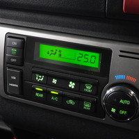 6093　8型ハイエース コミューターGL  2WD 2,800cc ディーゼル車　2ナンバー  14人乗り 20kmのサムネイル