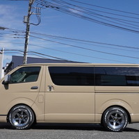6957　オリジナルPKG　ハイエース　スーパーGL　2WD　2800cc　ディーゼル車　5人乗りのサムネイル