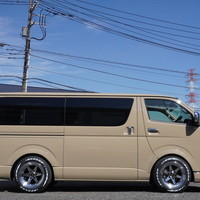 6957　オリジナルPKG　ハイエース　スーパーGL　2WD　2800cc　ディーゼル車　5人乗りのサムネイル