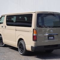 6972　オリジナルPKG　ハイエース　スーパーGL　2WD　2800cc　ディーゼル車　5人乗りのサムネイル