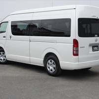 6093　8型ハイエース コミューターGL  2WD 2,800cc ディーゼル車　2ナンバー  14人乗り 20kmのサムネイル