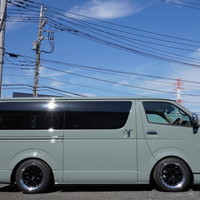 7006　オリジナルPKG　ハイエース　スーパーGL　2WD　2800cc　ディーゼル車　5人乗りのサムネイル