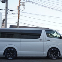 6942　CRSPKG　ハイエース　スーパーGL　2WD　2800cc　ディーゼル車　5人乗りのサムネイル