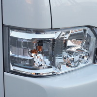 7307　令和7年式　ハイエース　ワゴンGL　内装架装　2WD　2700cc　ガソリン車　10人乗り　0.8万kmのサムネイル