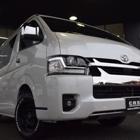 6676  9型ハイエース ワゴンGL  4WD 2,700cc(ガソリン車) 5人乗車 17kmのサムネイル