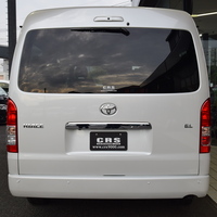6676  9型ハイエース ワゴンGL  4WD 2,700cc(ガソリン車) 5人乗車 17kmのサムネイル