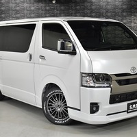 6851 9型ハイエース スーパーGL ダークプライムⅡ  2WD 2,000CC ガソリン車 4ナンバー 2/5人乗りのサムネイル