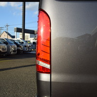 7214　令和3年式 ハイエースバン DPⅡ 2WD 2,000cc(ガソリン車) 2/5人乗車 9万kmのサムネイル