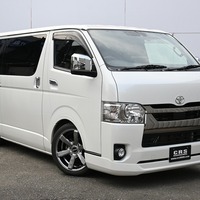 7261 令和3年式 ハイエース スーパーGL ダークプライムⅡ  2WD 2,800cc (ディーゼル車)  2/5人乗車 8.0万kmのサムネイル