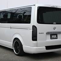 6947　9型ハイエース スーパーGL 2WD 2800cc　ディーゼル車　5人乗りのサムネイル